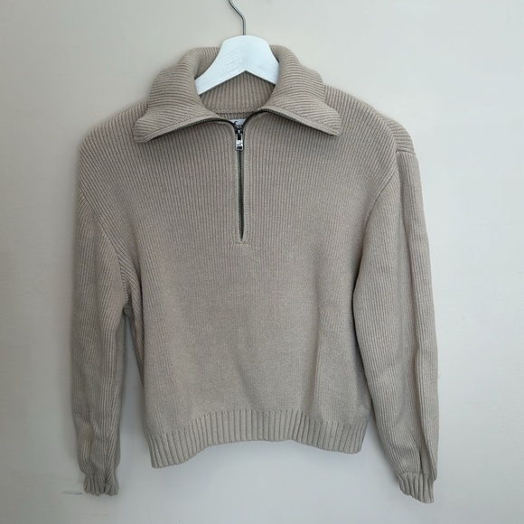 Hollister Oversized Half Zip Sweater in Cream - Picture 10 of 10